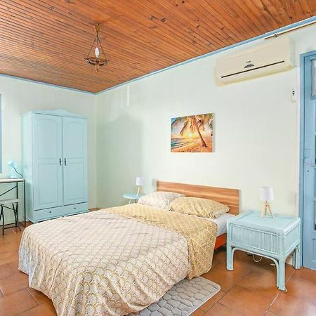 La Villa Du Rocher Du Gaiac Avec Spa เลอ ดีอามงต์ ภายนอก รูปภาพ