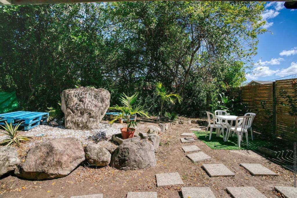La Villa Du Rocher Du Gaiac Avec Spa เลอ ดีอามงต์ ภายนอก รูปภาพ